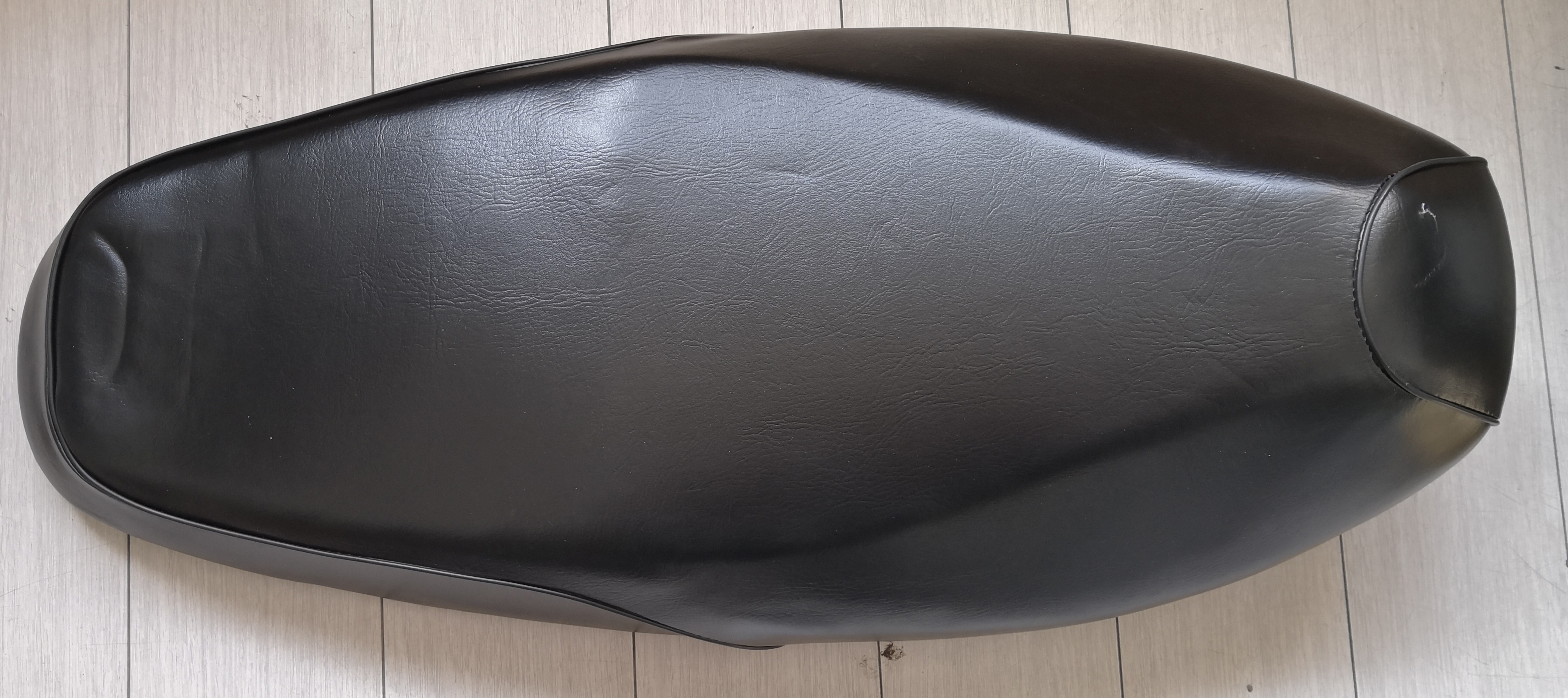 Motorcycle seat