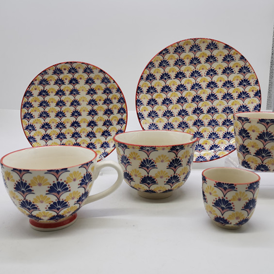 Customized handpaited Blossom Tableware