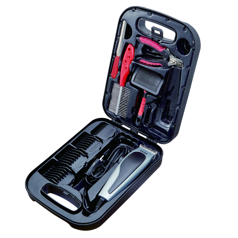 Pet grooming set
