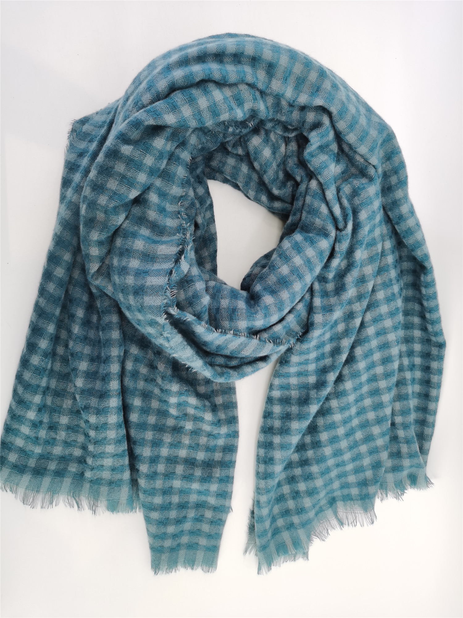 Ladies' woven scarf