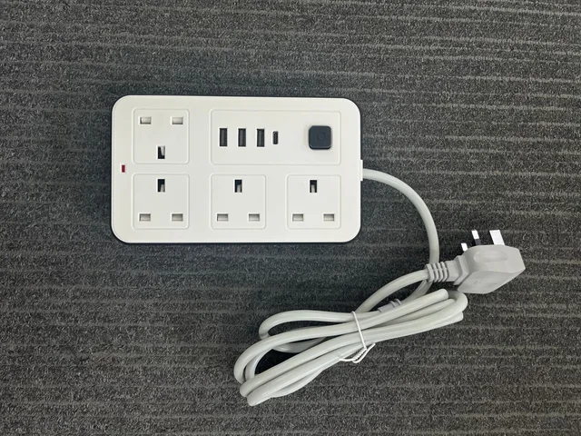 Extension socket/ power strip