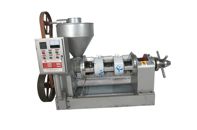 Automatic temperature control oil press