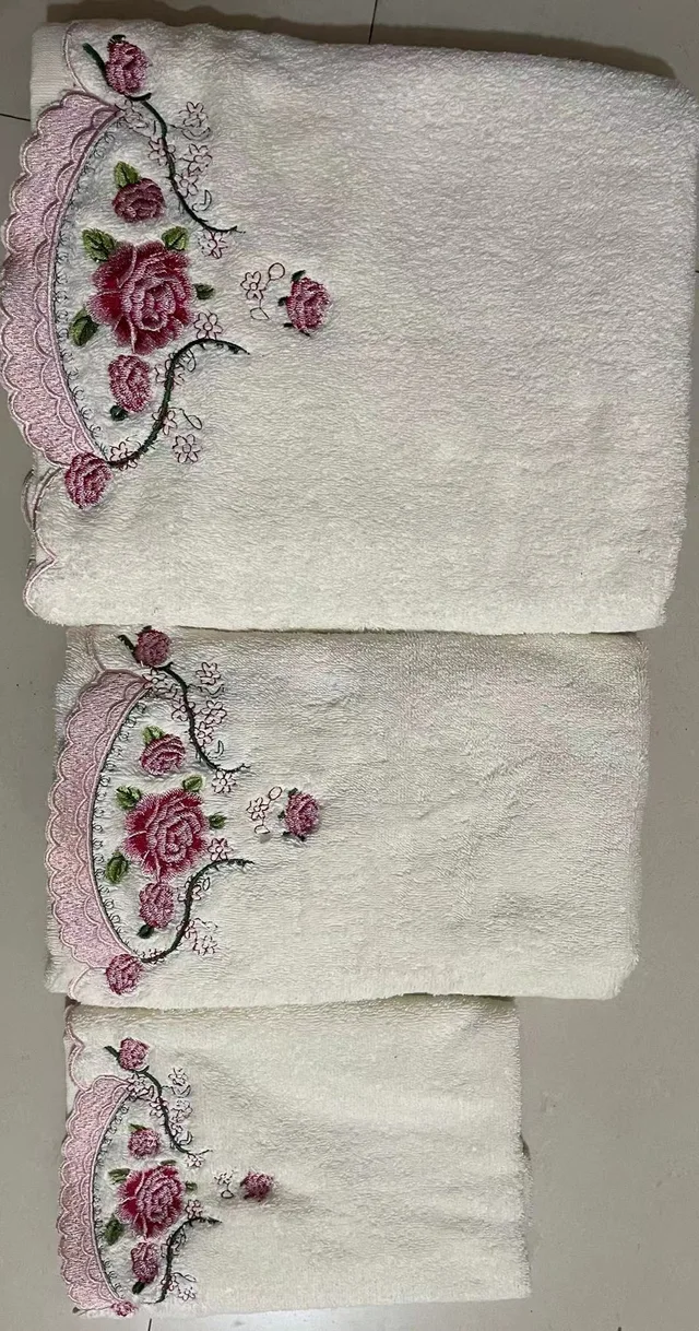 100% Cotton Towels