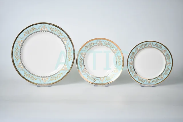 Luxury dinner sets with embossed gold design