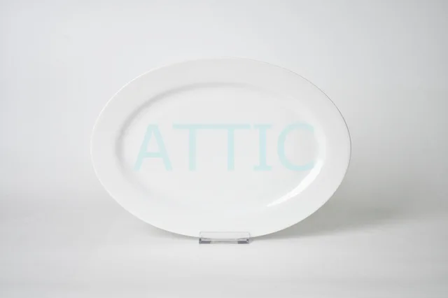 12"/30.5cm oval plate, serving plate