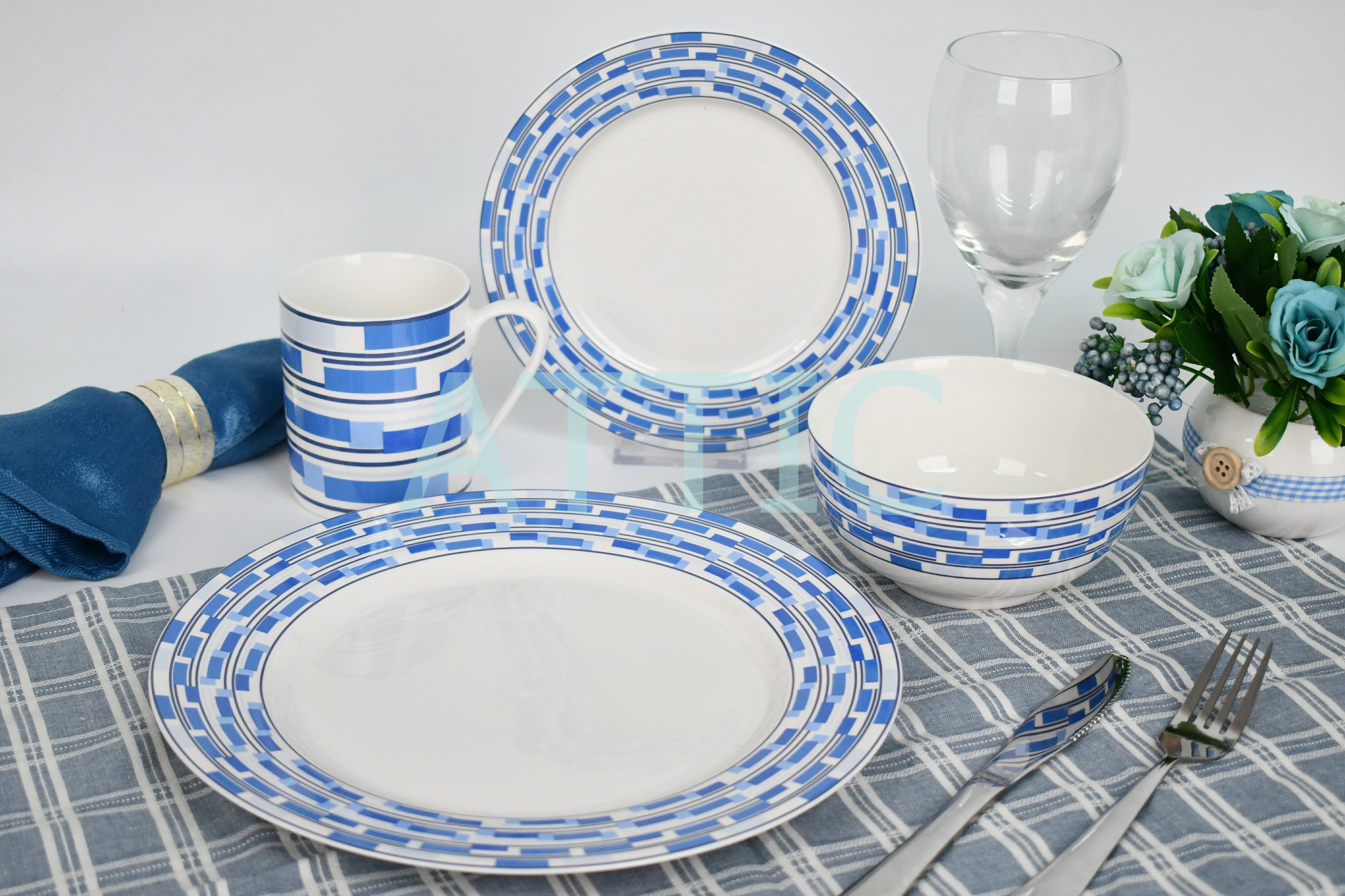 18PCS Dinner Set