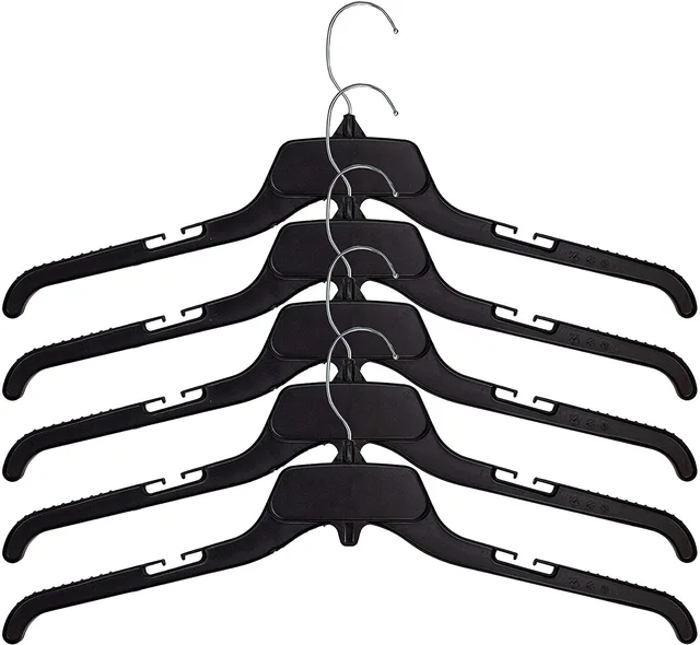 Cheap plastic clothes hanger