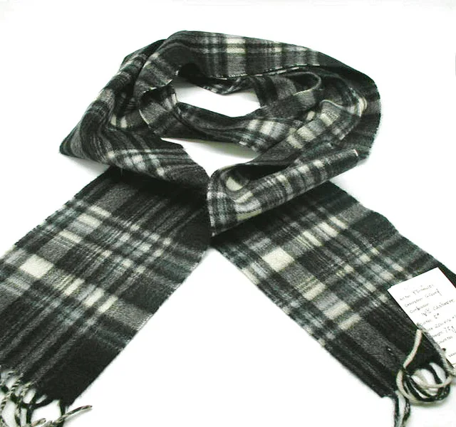 Cashmere tartan scarf