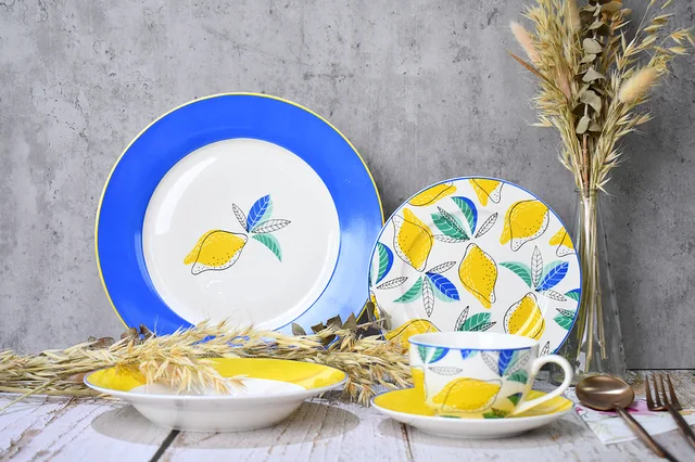 2021 New Arrival New Bone China Dinner Set