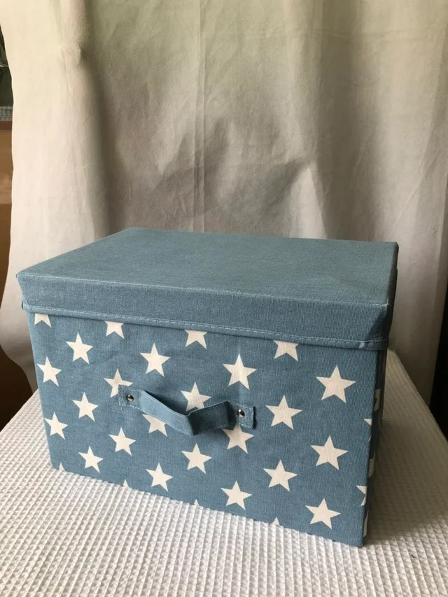 Storage box