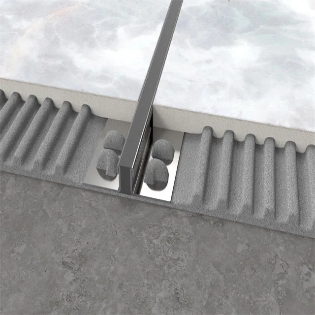 Expansion joint with removable inserts