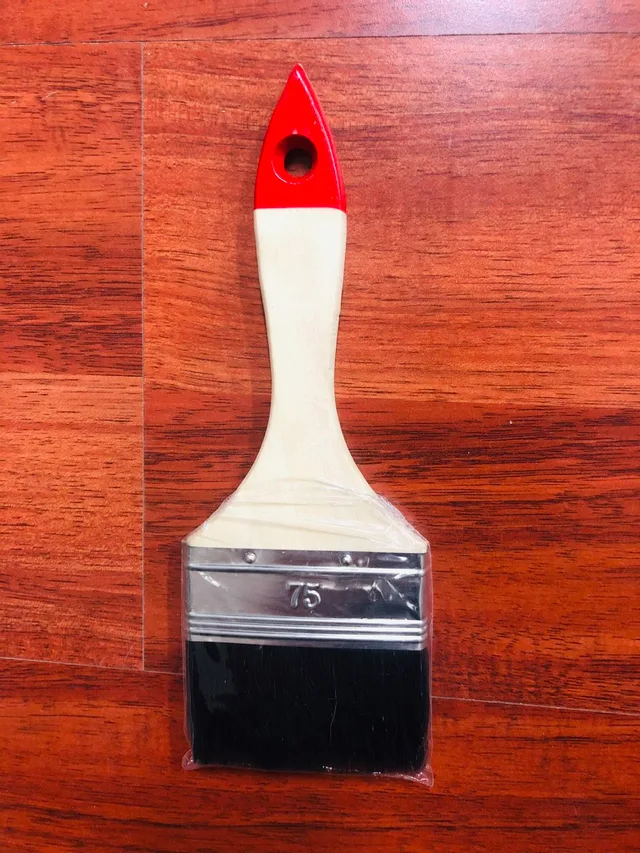 Chip brush
