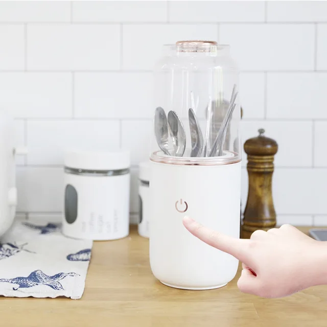 Portable UV sterilizer