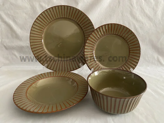 Reactive Glaze Dinnerware Set