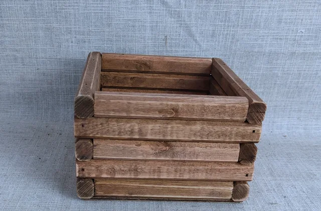Wood planter
