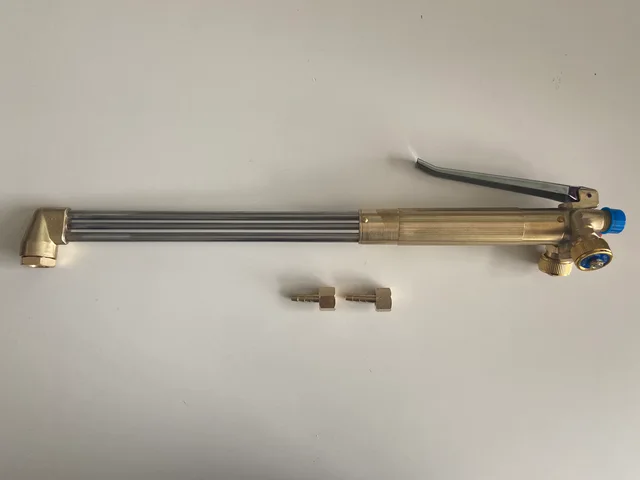 Cutting torch