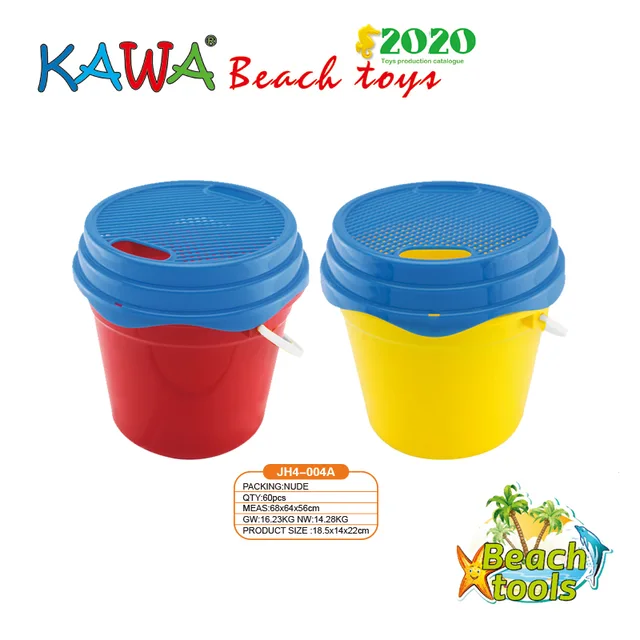 Sand bucket with cover