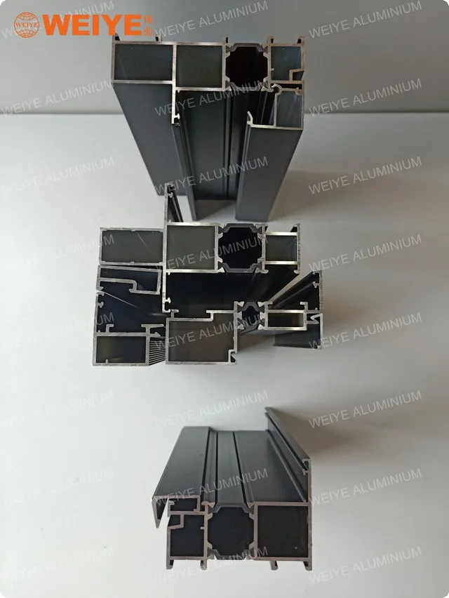 Aluminium narrow window