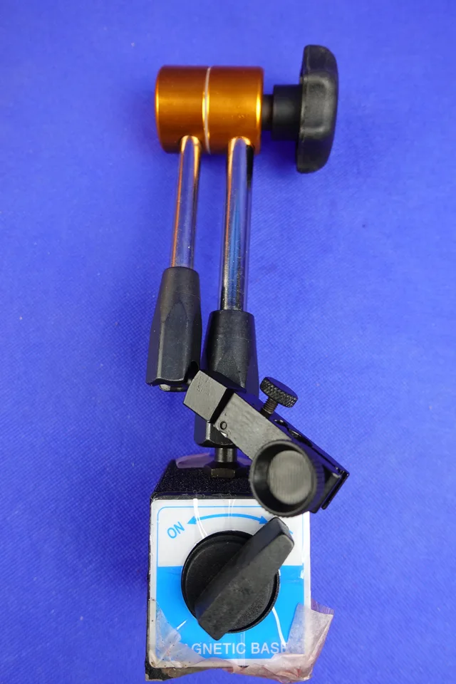 Universal Magnetic base