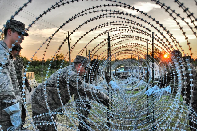Razor wire