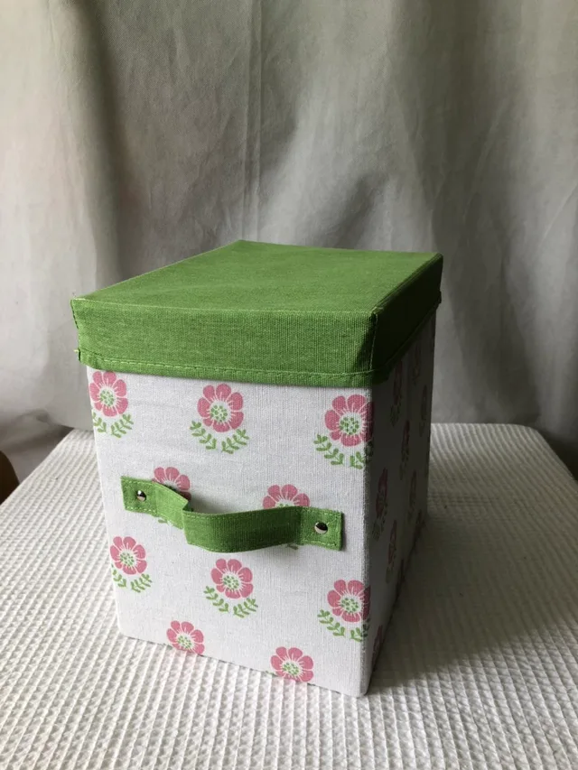 Storage box