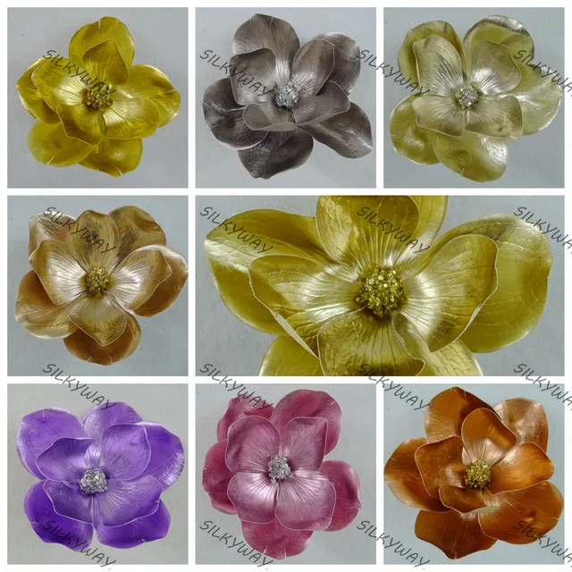 Christmas flower heads