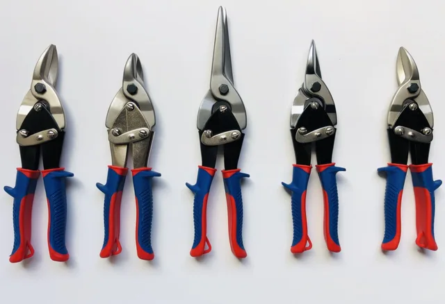 American aviation snips