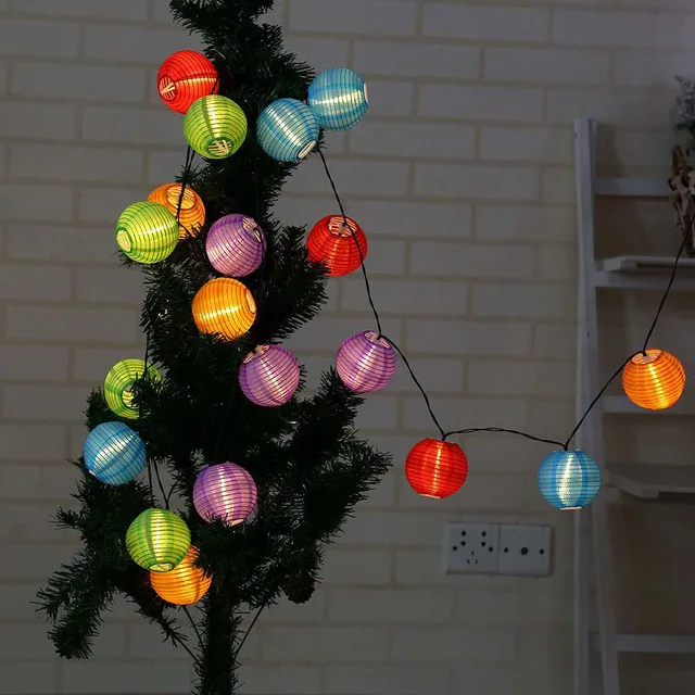 Round solar lanterns string lights
