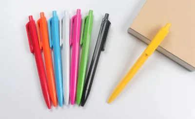 Triangle stereo feeling ball pen