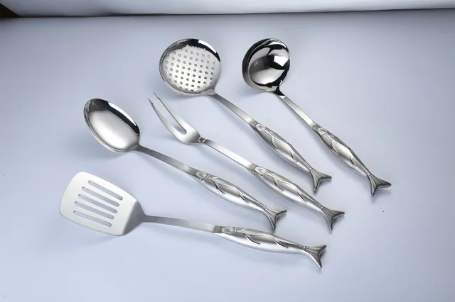 Stainless steel kitchenware hollow handle