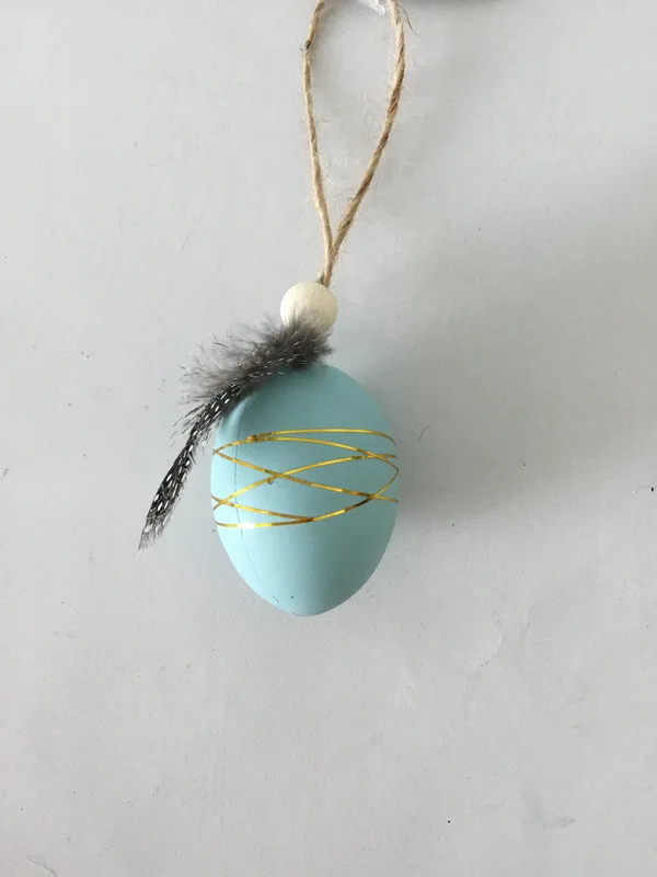 Easter egg hanger