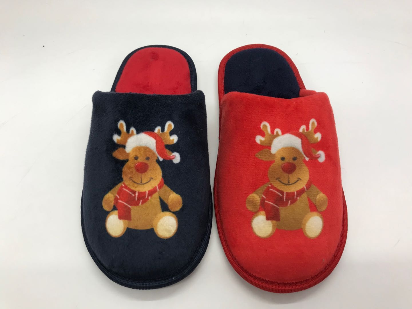 Indoor slipper shoes for child