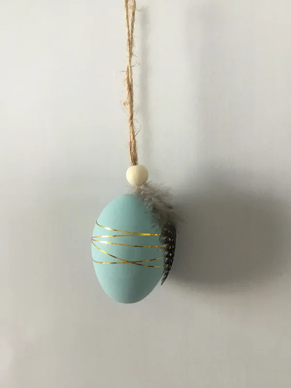 Easter egg hanger
