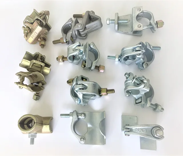 Scaffolding coupler