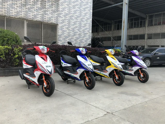 2020 New Gasoline Scooter 110cc 125cc 150cc Yamaha Design Rear Kick Start Engine Named Rsz