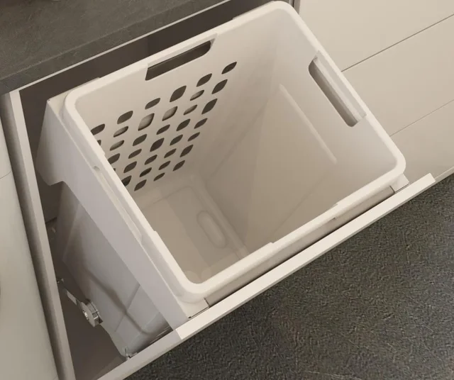 Laundry basket