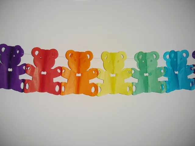 Paper garland