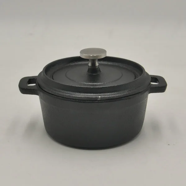 Mini cast iron casserole