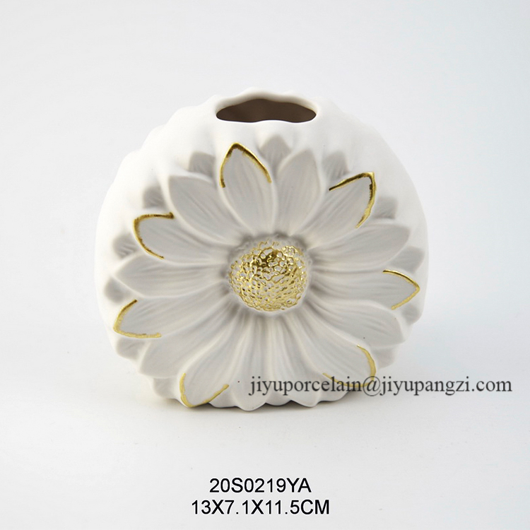 Ceramic porcelain flower shape spring decorative vase