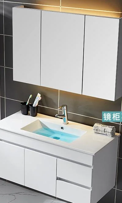 Northern Europe multi-layer solid wood bathroom cabinet