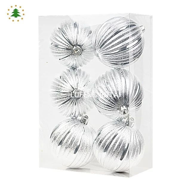 Silver christmas tree decoration
