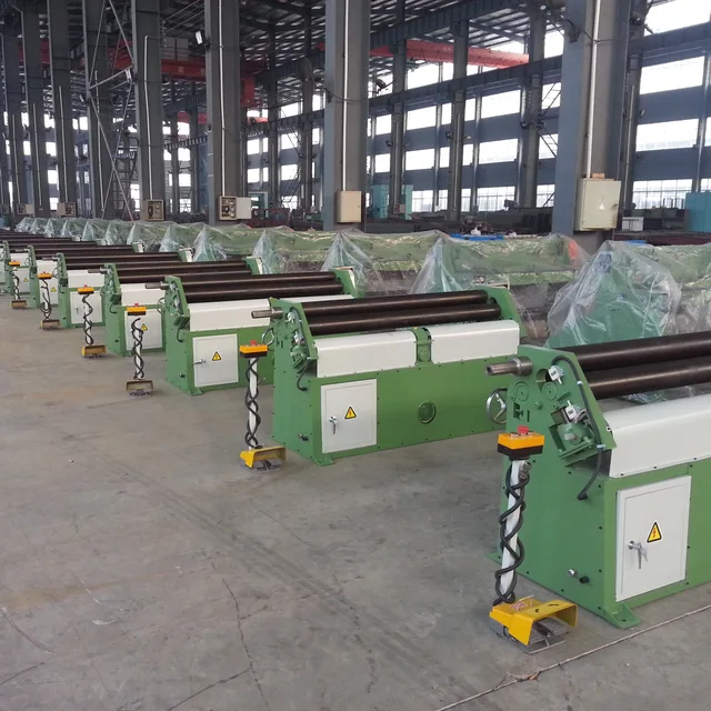 Plate rolling machine