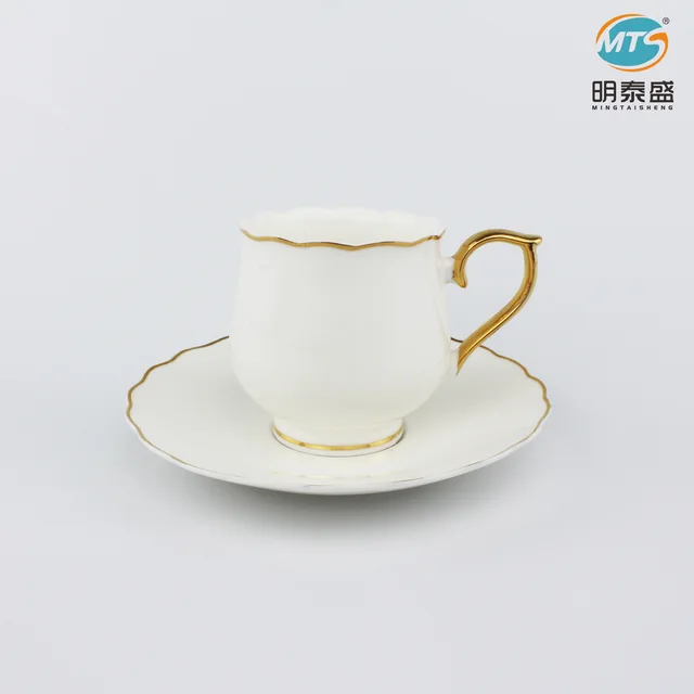 Ceramic cup&saucer