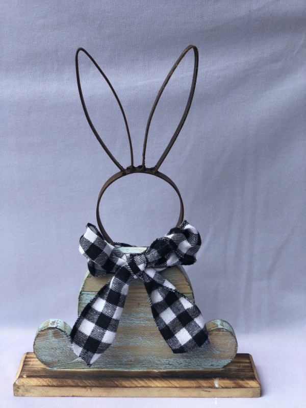 Metal/wood rabbit