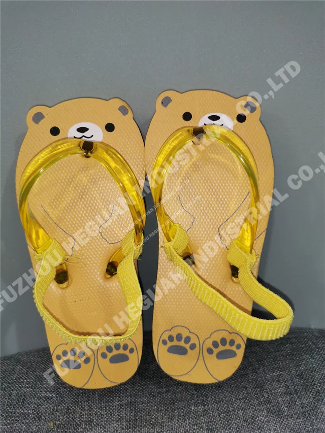 Lovely bear shape Kid girl beach flip flops