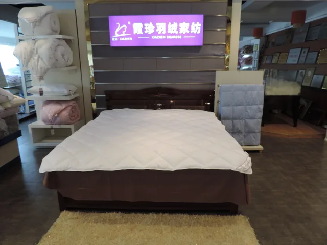 Polyester quilt