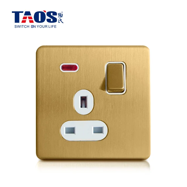 13A 1 gang switched socket + neon