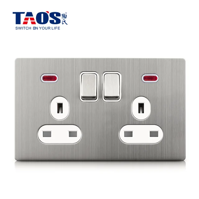 13A 2 gang switched socket + neon