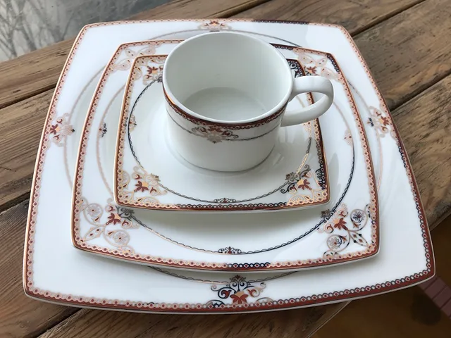 Bone china square TY dinner set gold platinum 60pcs