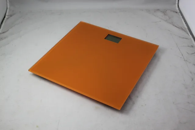 Electronic bathroom scale